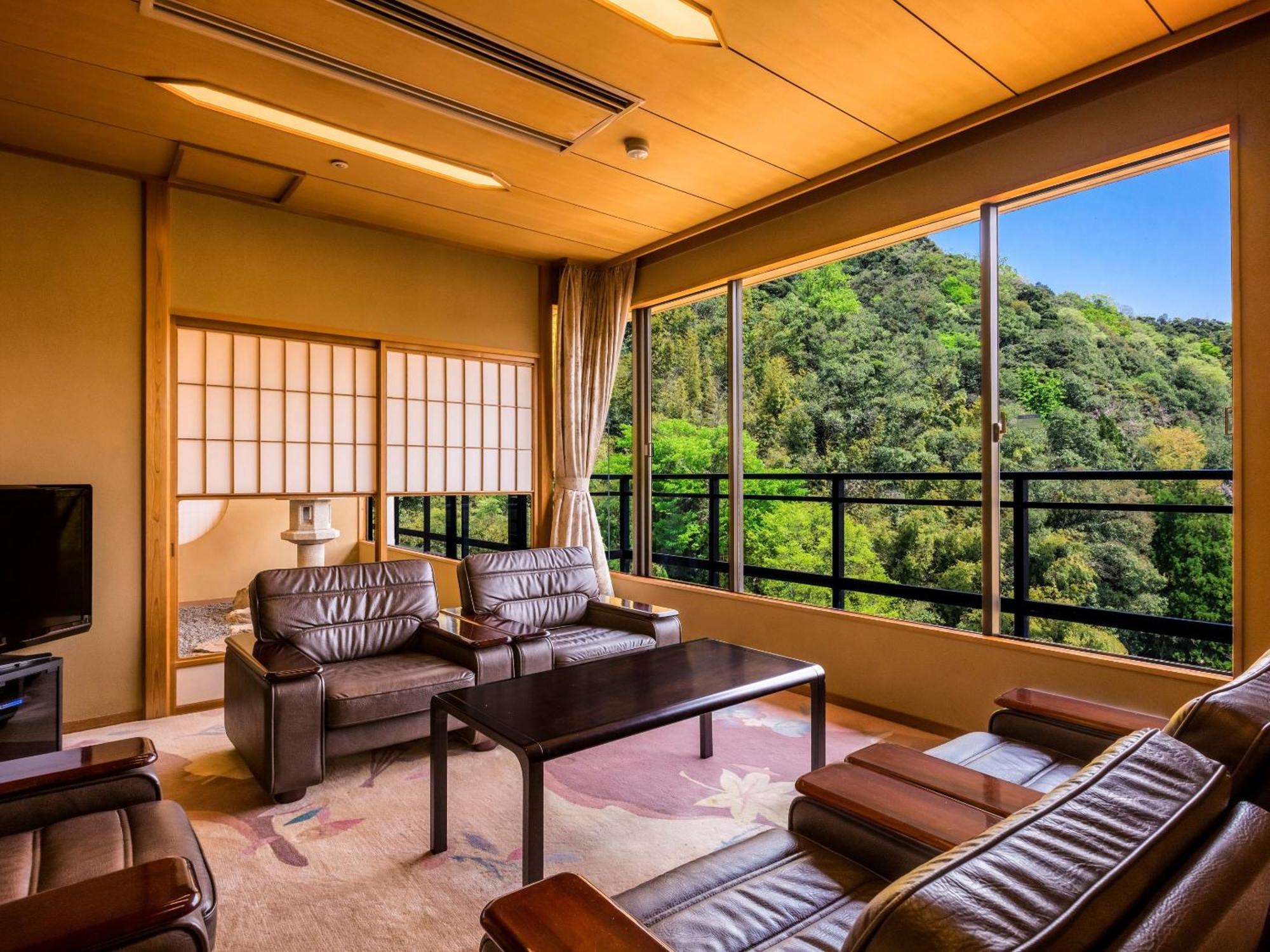 Ooedo Onsen Monogatari Premium Saiki Bekkan Misasa المظهر الخارجي الصورة