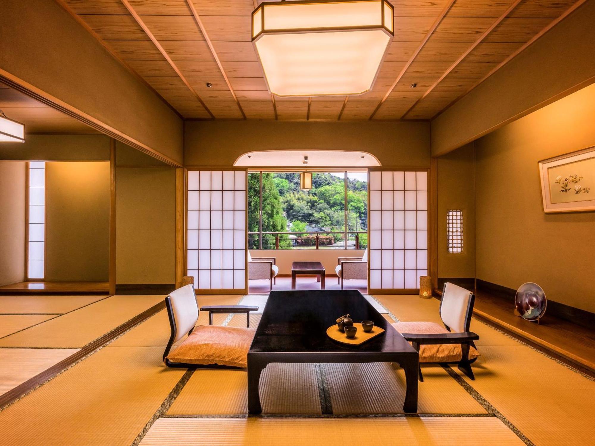 Ooedo Onsen Monogatari Premium Saiki Bekkan Misasa المظهر الخارجي الصورة