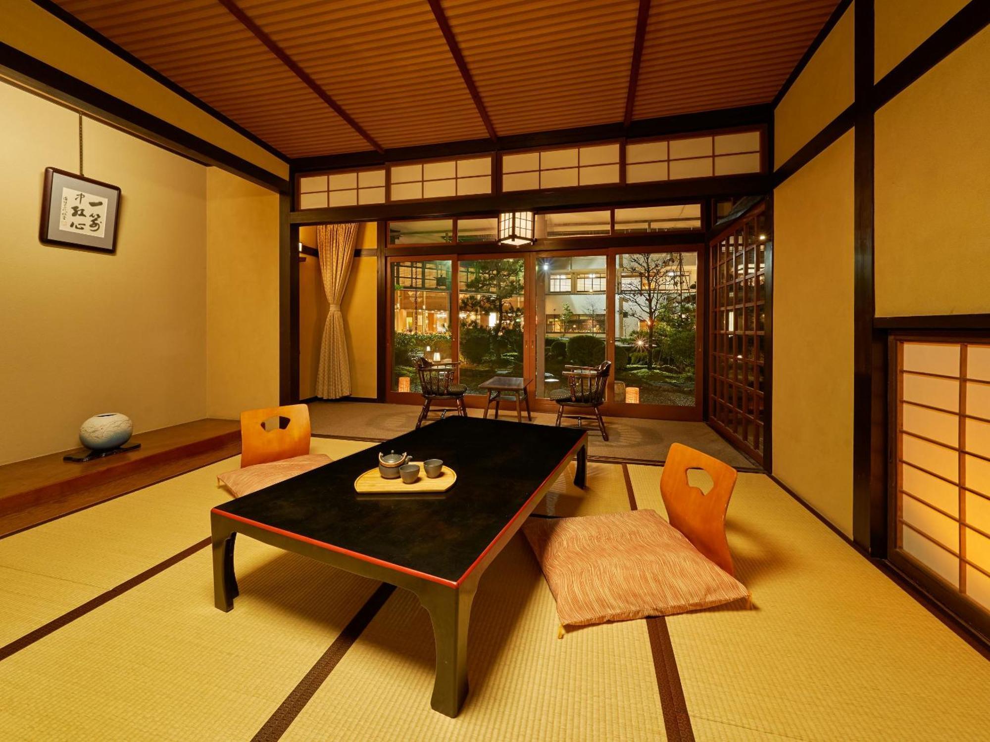 Ooedo Onsen Monogatari Premium Saiki Bekkan Misasa المظهر الخارجي الصورة