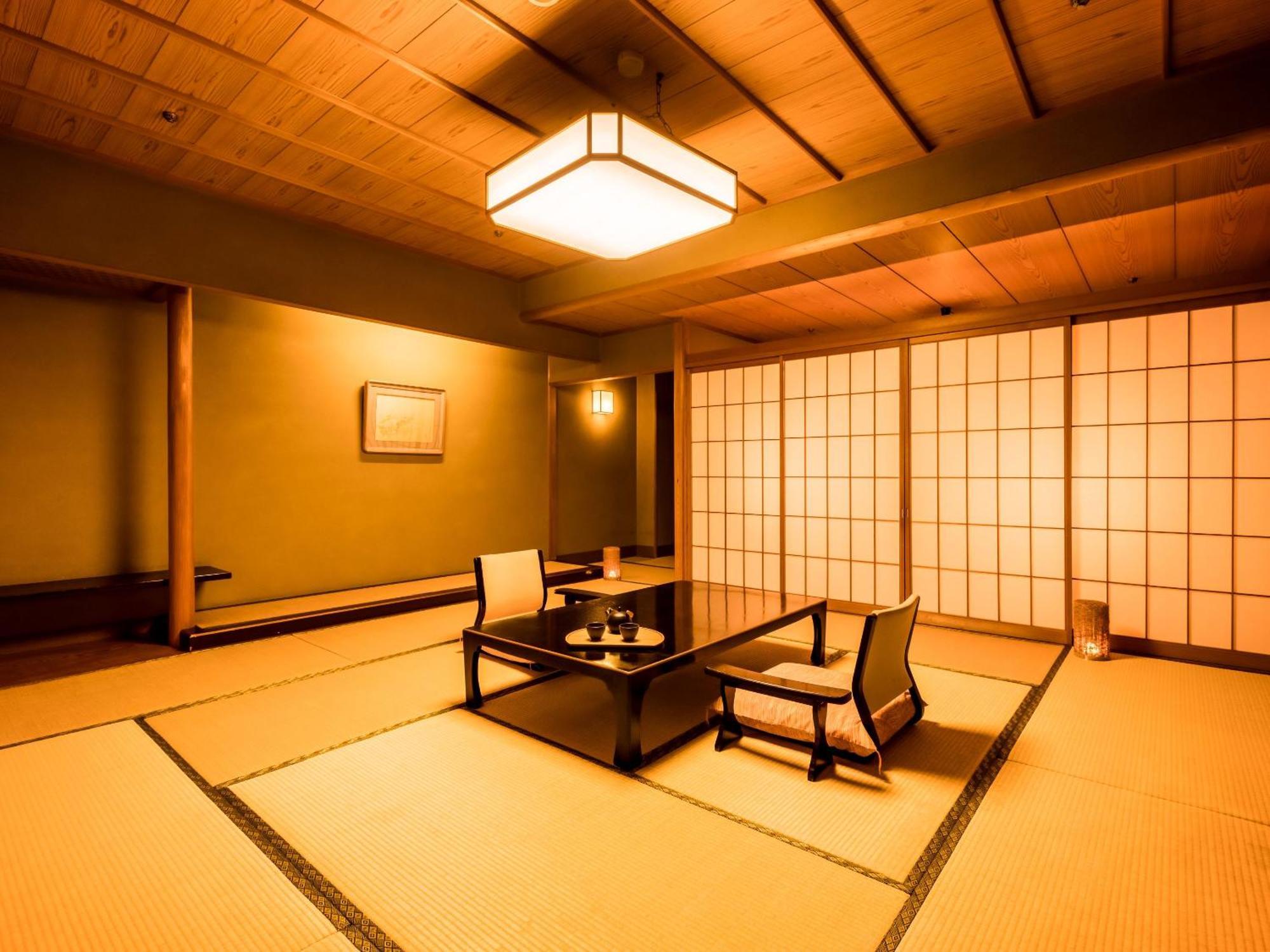 Ooedo Onsen Monogatari Premium Saiki Bekkan Misasa المظهر الخارجي الصورة