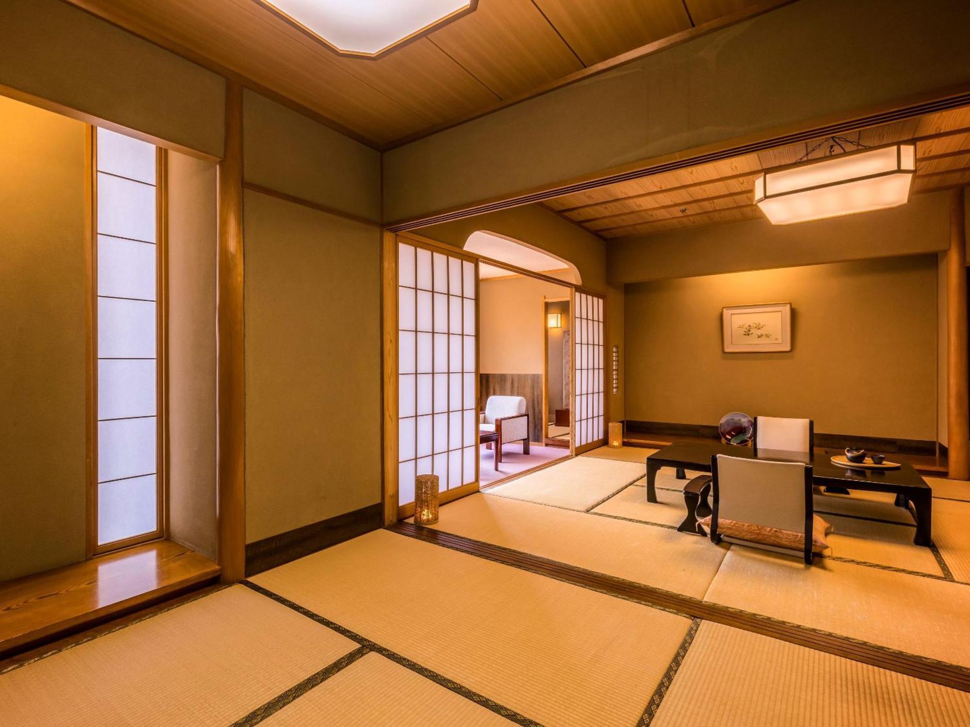 Ooedo Onsen Monogatari Premium Saiki Bekkan Misasa الغرفة الصورة