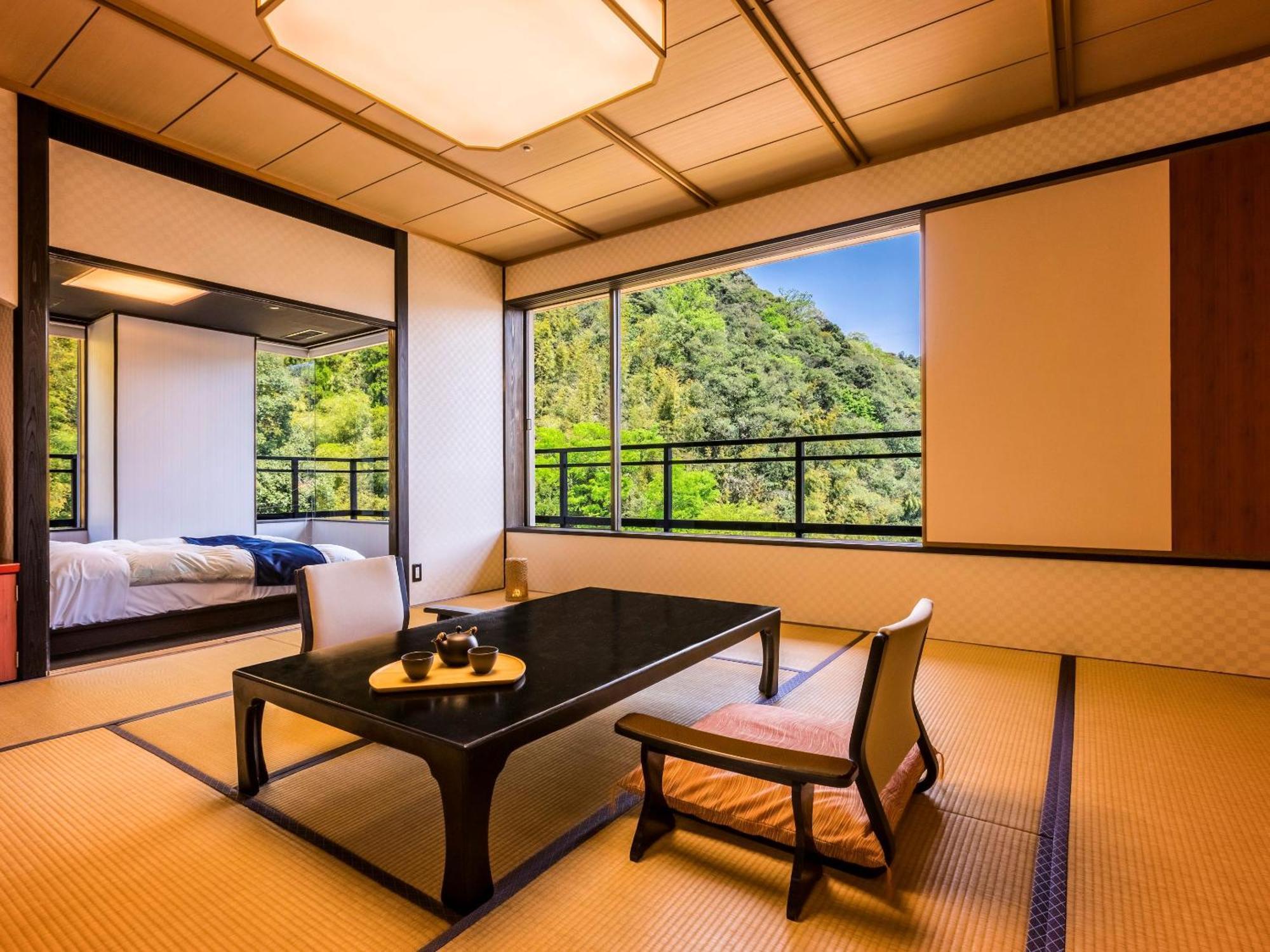 Ooedo Onsen Monogatari Premium Saiki Bekkan Misasa المظهر الخارجي الصورة