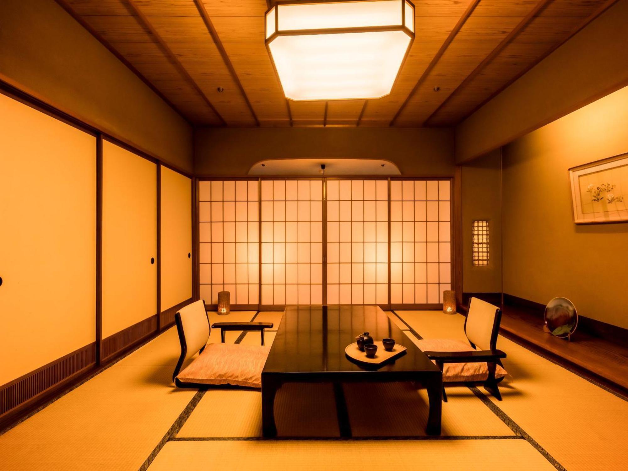 Ooedo Onsen Monogatari Premium Saiki Bekkan Misasa الغرفة الصورة