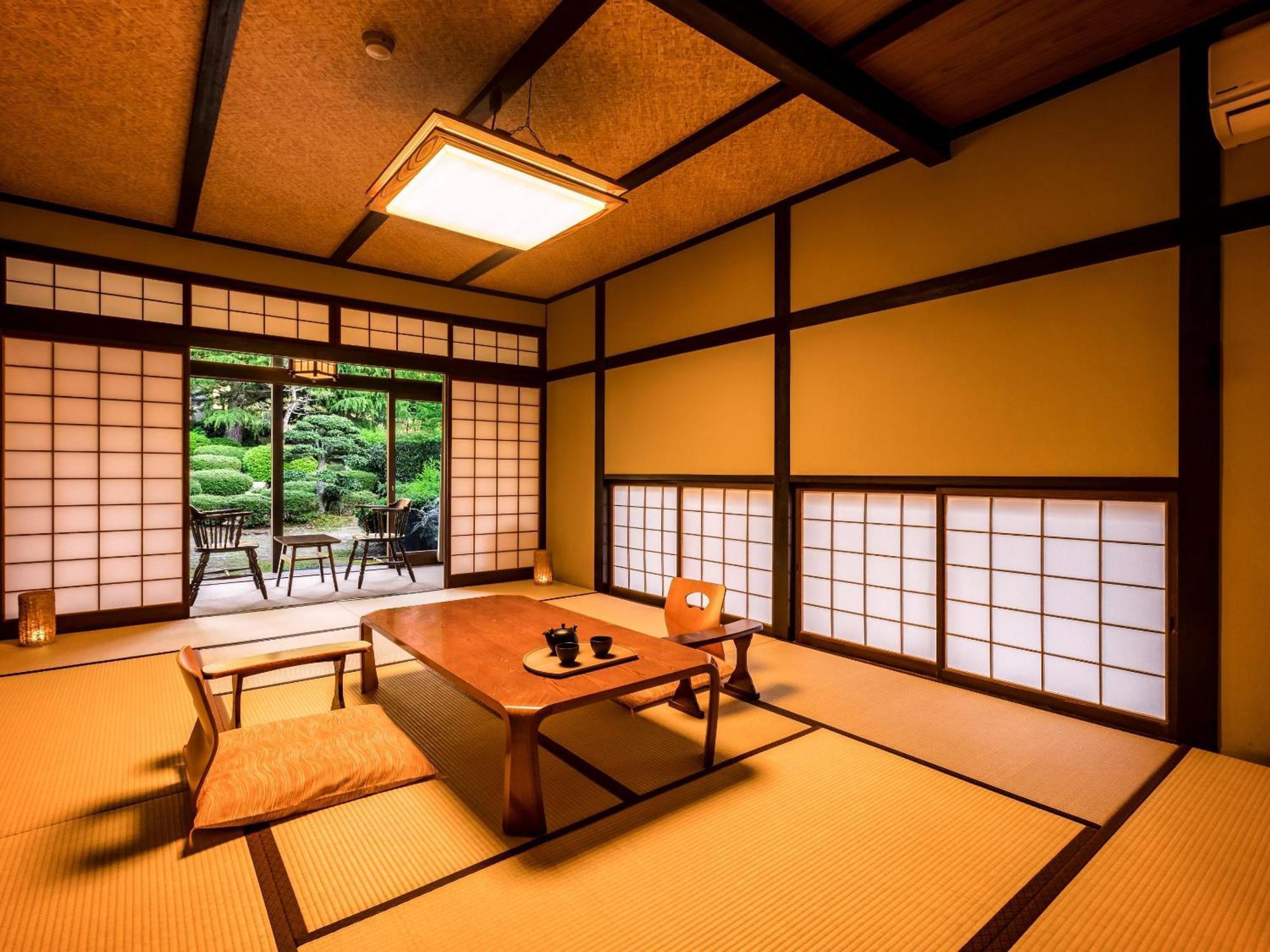 Ooedo Onsen Monogatari Premium Saiki Bekkan Misasa الغرفة الصورة