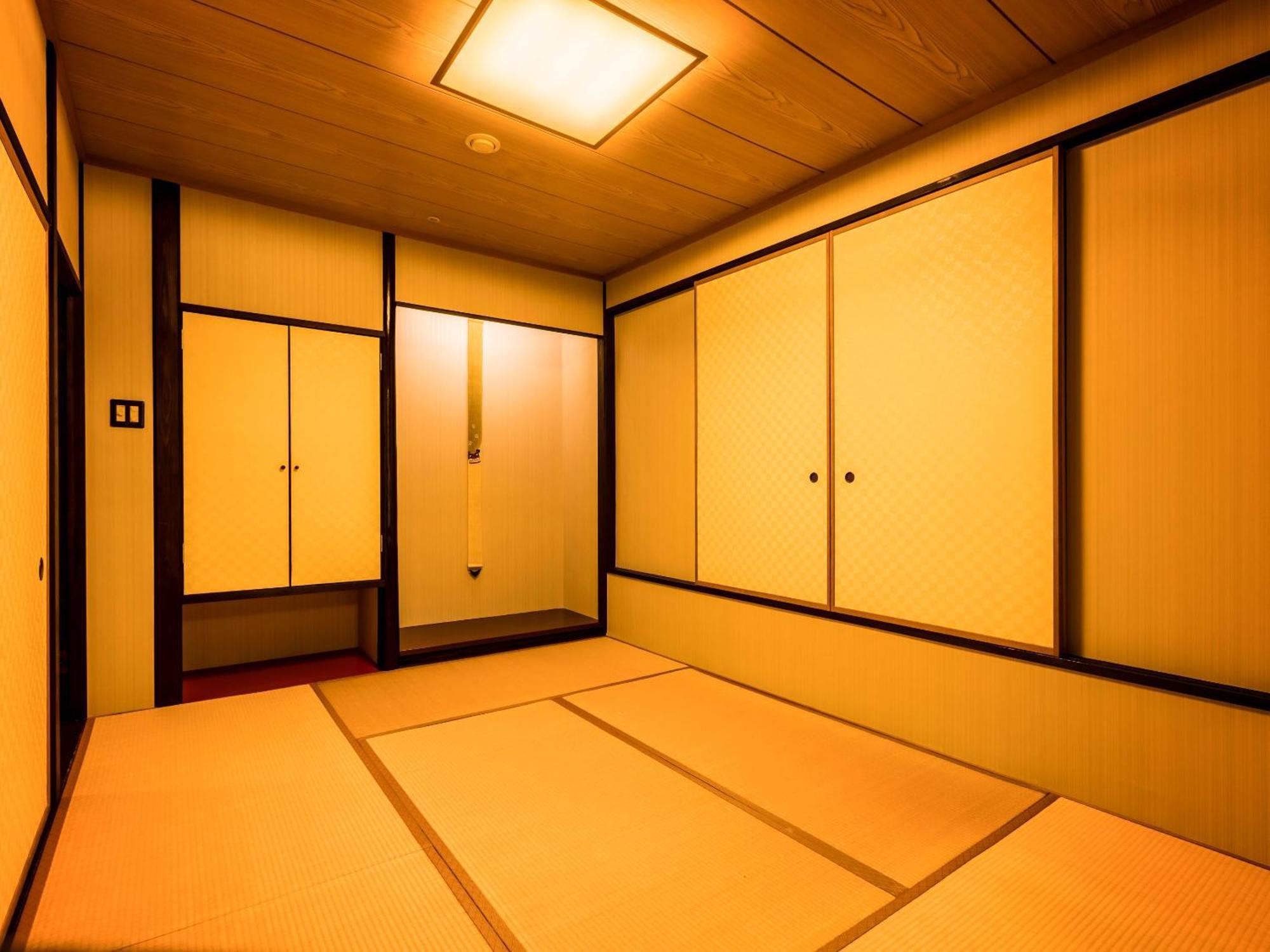 Ooedo Onsen Monogatari Premium Saiki Bekkan Misasa الغرفة الصورة